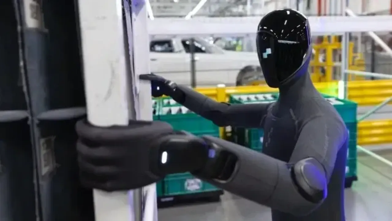 robot-di-pabrik-mobil-1787649458617_169